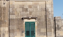 Casa indipendente con cortile, in centro a Corigliano D'Otranto 